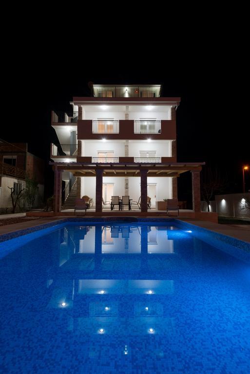 Villa Sandy Apartments ติวัต ภายนอก รูปภาพ