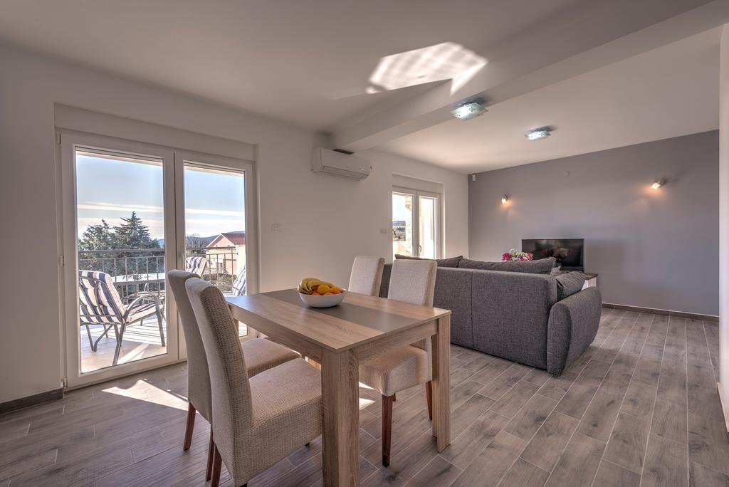 Villa Sandy Apartments ติวัต ภายนอก รูปภาพ