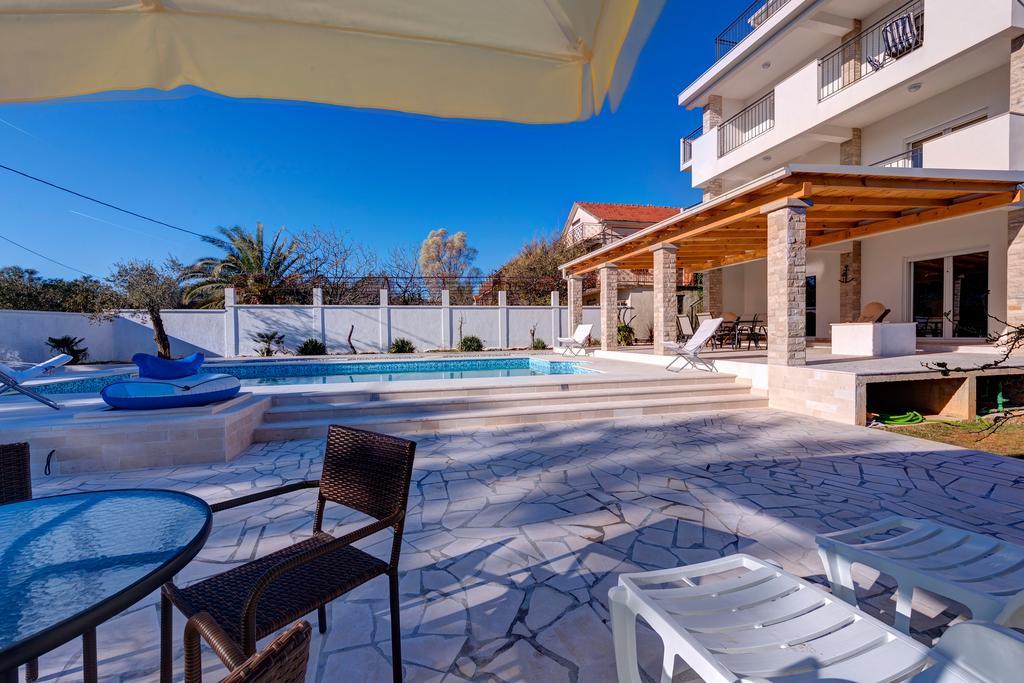 Villa Sandy Apartments ติวัต ภายนอก รูปภาพ